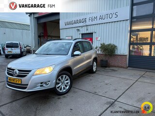 Volkswagen Tiguan 1.4 TSI Comfort&Design Airco, trekhaak, pano, navi