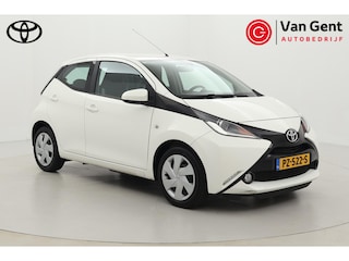 Toyota Aygo 1.0 VVT-i x-play | Origineel NL | Navigatie | Airco | Camera | Bluetooth
