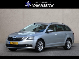 Skoda Octavia Combi 1.0 TSI Greentech Business Edition | Navigatie | Stoelverwarming | PDC V+A