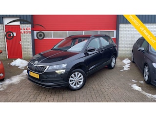 Skoda Karoq 1.0 TSI Business Edition TREKHAAK / CARPLAY / NAVI / CLIMA / PDC / BLUETOOTH / CRUISE / NL-AUTO