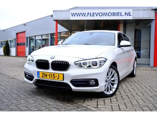 BMW 118i Sport Line Edition Aut. Pano|Sporstoelen|Navi|Clima
