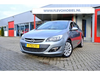 Opel Astra 1.4 140pk Turbo Cosmo Aut. Leder|Navi|Clima|LMV