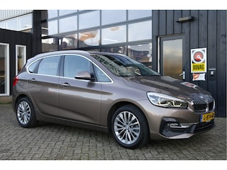 BMW 2-serie Tourer 218i High Executive Edition | Automaat | Pano | Leer | HUD | NL-Auto | Dealer onderhouden