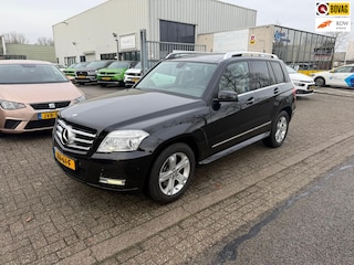 Mercedes-Benz GLK 300 4-Matic, Leder, Panodak, Navi