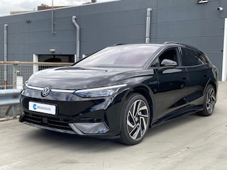 Volkswagen ID.7 Tourer Pro Business Inclusief €2000,- inruilvoordeel | Achterbank in ongelijke delen neerklapbaar incl. middenarmsteun en doorlaadmogelijkheid | Afstandscontrolesysteem (Front Assist), met voetgangers- en fietsersherkenning | Automatische afstandsregeling (Adaptive Cruise Control)