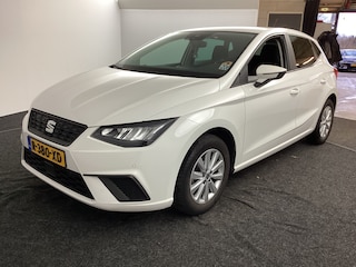 Seat Ibiza 1.0 EcoTSI Style Business Connect | Airco | Trekhaak | Carplay |*
