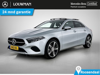 Mercedes-Benz A-klasse 250 e Plug-In Hybride Trekhaak | Panorama Schuif-Kanteldak | Sfeerverlichting | Apple CarPlay | Ledkoplampen. Inclusief 24 maanden MB Certified garantie voor Europa.