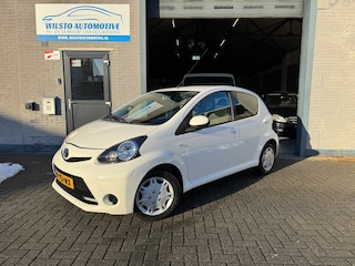 Toyota Aygo 1.0 VVT-i Comfort 5-Drs*Airco*Rijklaar*Garantie*Historie