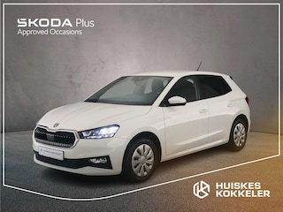Skoda Fabia Selection 1.0 TSI 95pk Cruise control, App connect, Parkeersensor achter, LED koplampen, Airco, DAB, Radio, Bluetooth