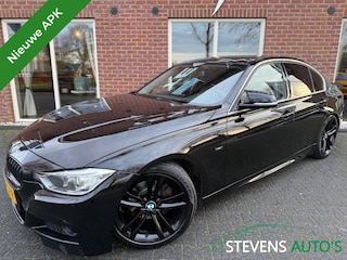 BMW 320i EDE High Exec LEER / STOELVERW. / SPORTSTOELEN / CARPLAY /