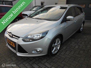 Ford Focus Wagon 1.6 EcoBoost Titanium Trekhaak PDC V+A