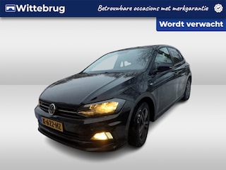Volkswagen Polo 1.0 TSI R-Line / AUTOMAAT/ PARK. SENSOREN/ DIGITAL DASHBOARD/ NAVI/ CLIMA/ 16" LMV