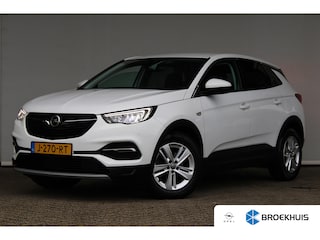 Opel Grandland X 1.2 Turbo Business Executive | Apple carplay | Navigatie | Dodehoekdetectie | 17'' lichtmetalen velgen |