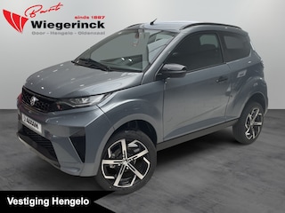 AIXAM Crossover [ CARPLAY I HOGE INSTAP I VERWARMING I LICHT METALEN VELGEN]