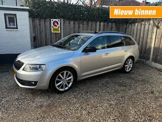 Skoda Octavia 1.4 TSI GRT ELEG BNS