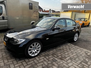 BMW 318I EXECUTIVE