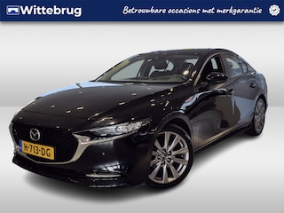 Mazda 3 2.0 e-SkyActiv-X M Hybrid 180 Comfort met Bose | Navigatie | Camera | 18 inch velgen | Stoel en Stuurverwarming |