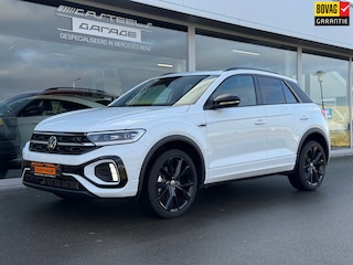 Volkswagen T-Roc 1.5 TSI R-Line Black Edition automaat , Panoramaschuifdak , achteruitrijcamera , keyless, 19 Inch ,