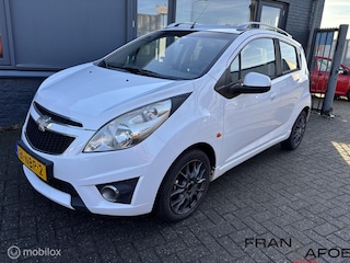 Chevrolet Spark 1.2 16V LT ECC LMV PDC AUX Elek.ramen V+A