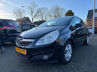 Opel Corsa 1.2-16V Enjoy Apk 20/2/27 Airco,Cruise,Stuur/Stoel verwarming,Nap