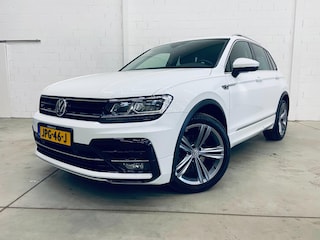 Volkswagen Tiguan 1.5 TSI ACT Highline R-Line Virtual cockpit