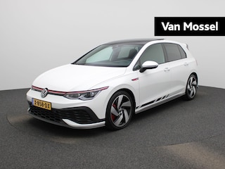 Volkswagen Golf 2.0 TSI GTI Clubsport 301 PK| Panoramadak | LED Matrix | Head-Up-Display | Stoelverwarming | Navigatie | Stuurwielverwarming | Achteruitrijcamera | Apple Carplay Draadloos