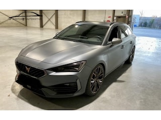 Cupra Leon 1.4 e-Hybrid 245PK VZ Performance / Pano / 19" / Rij XL / Kuipstoelen-leer-memory