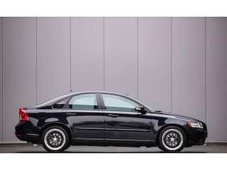 Volvo S40 2.4i Summum 170PK|Automaat|Xenon|Leder|Keyless|