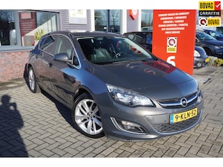 Opel Astra 1.4 Turbo Sport / Leder / Stoelverwarming / Cruise / Bluetooth / Trekhaak