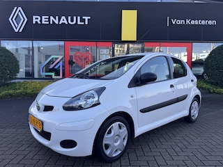 Toyota Aygo 1.0 VVT-i 5Deurs/ Airco / Complete historie aanwezig