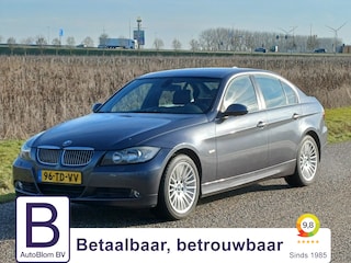 BMW 320i Graphite / Goed rijdende auto
