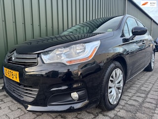 Citroën C4 1.4 VTi Collection met Nieuwe APK