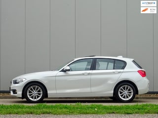 BMW 116i Sport /// Pearl / Pano-Dak / Dealer-Oh