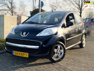 Peugeot 107 1.0-12V XS