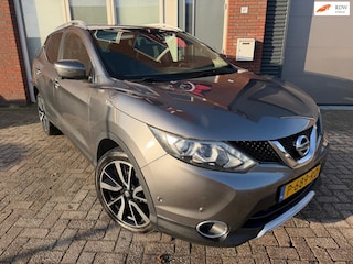 Nissan Qashqai 1.2 Tekna / Pano / Navi / Cruise / Trekhaak
