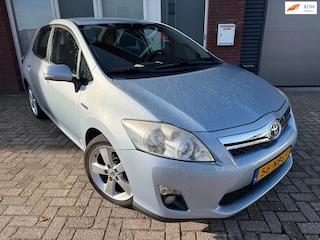 Toyota Auris 1.8 Full Hybrid Dynamic / Navi / Camera / PDC / AUT / NAP