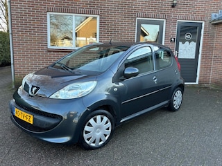 Peugeot 107 XS 5 deurs, Airco, nieuwe APK