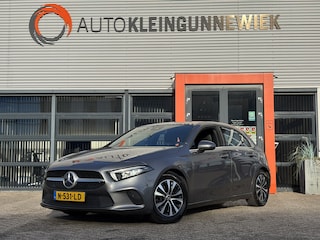 Mercedes-Benz A-klasse 180 Business Solution / Applecarplay Android Auto / Digital Cockpit / Stoelverwarming /