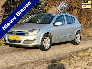Opel Astra 1.6 Edition 5DRS NAP LMV 105PK GOED ONDERHOUDEN