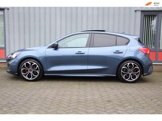 Ford Focus 1.0 EcoBoost ST Line Business Panorama dak VERWACHT