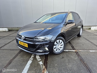 Volkswagen Polo 1.0 TSI Highline Automaat / Apple/Android CarPlay / Airco