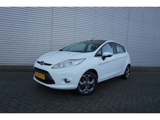 Ford Fiesta 1.25 Titanium Climate / Cruise / Elektr. ramen / Parkeersens. / Lm velgen / NAP