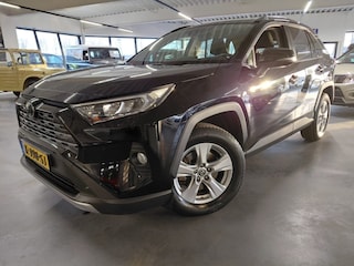 Toyota RAV4 2.0 HAND GESCHAKELD 2.000KG TREK GEWICHT