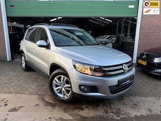 Volkswagen Tiguan 1.4 TSI Sport|PANO/NAVI/TRHK/BLUETOOTH/CLIMA