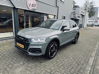 Audi Q5 55 TFSI e quattro Competition / plug in hybride / pano / DSG / S-LINE / keyliss