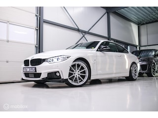 BMW 4-serie Coupé 430i Centennial High Executive | Veel opties | Adaptive | Lane assist | Trekhaak | Leder | Stuurwiel verwarmd | Navipro | M pakket |