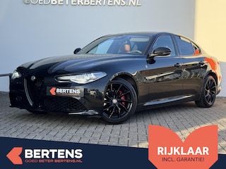 Alfa Romeo Giulia 2.0T Super | Veloce interieur | Xenon | Prijs is rijklaar incl. garantie