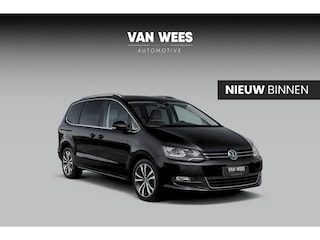 Volkswagen Sharan 2.0 TSI Highline 7p. DSG | Standkachel | Elektrische schuifdeuren | Camera | 18 inch | Dynaudio | Xenon | Trekhaak | Cruise control | Stoelverwarming | Dakraam | ➡️