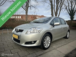 Toyota Auris 1.6-16V Luna Business/Automaat/Cruise/Navi/NAP