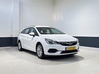 Opel Astra Sports Tourer 1.2 Edition | NL | 1 Eig | Navigatie | PDC | Trekhaak |